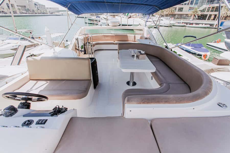 Private Yacht Dubai: 56ft - Photography rules and gear tips for Dubai-from-the-water shots