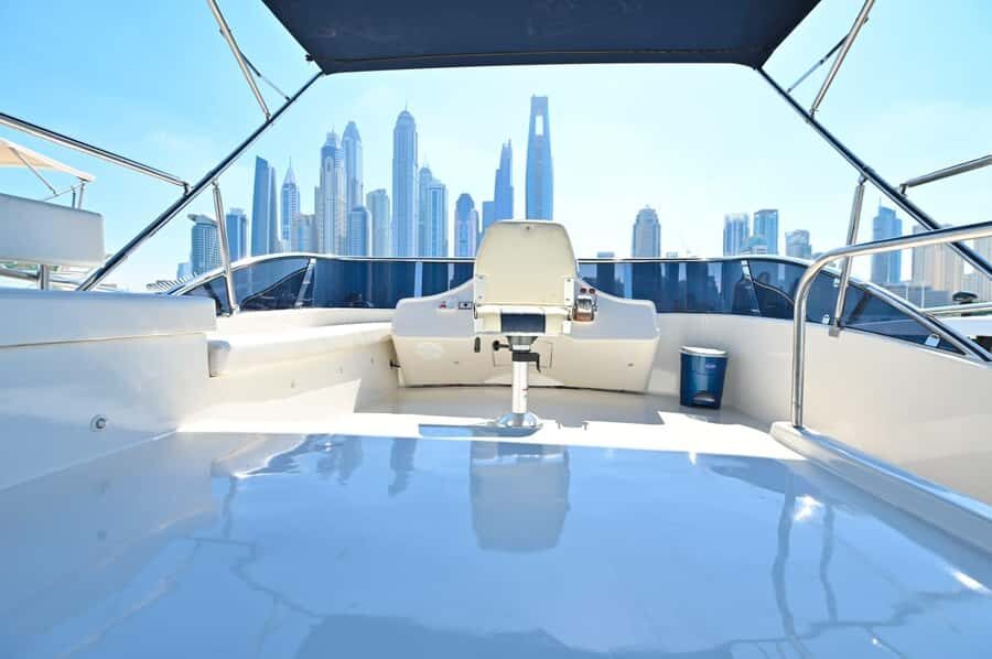 Private Yacht Tour with Marina, JBR, Atlantis & Palm Views - JBR + Bluewaters Area: a Final Coastline Loop With Familiar Appeal