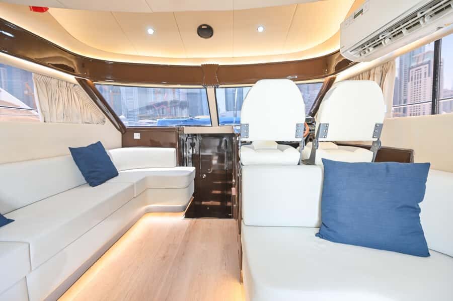 Private Yacht Tour with Marina, JBR, Atlantis & Palm Views - Inclusions That Actually Matter on the Water