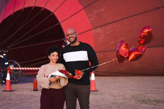 RAK Hot Air Balloon Flight - Landing and Post-Flight Treats: Light Refreshments and a Pilot-Signed Certificate