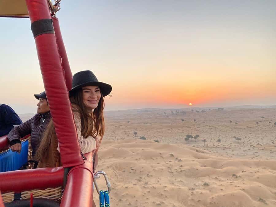 Ras Al Khaimah Hot Air Balloons - Why a Ras Al Khaimah Sunrise Balloon Feels Different
