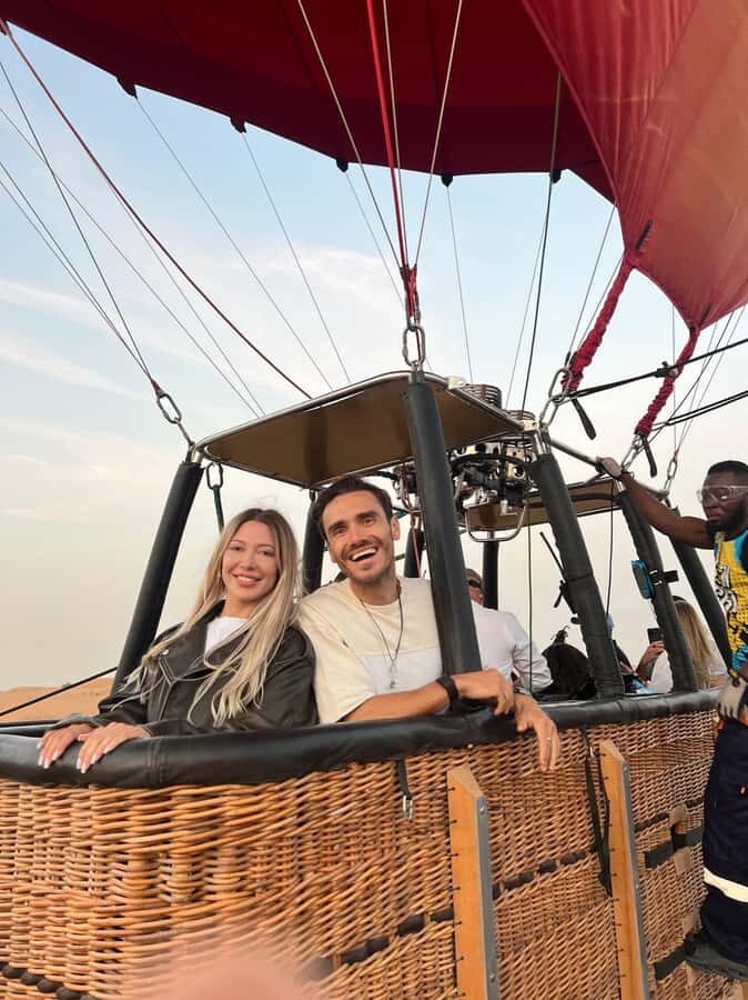 Ras Al Khaimah Hot Air Balloons - Inflation Time and Safety Briefing: The Best Photo Opportunities