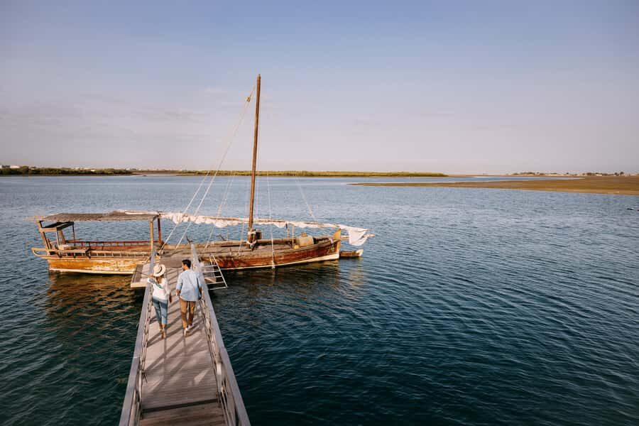Ras al-Khaimah: House Of Pearls Tour - Live oyster opening and the 60% mystic pearl