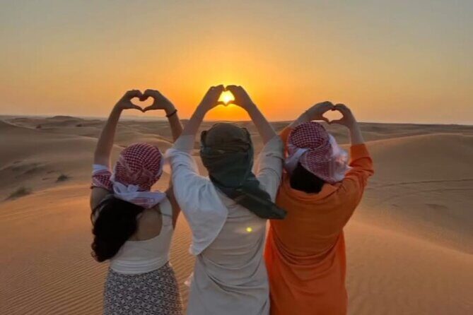 Red Dune Desert Safari With 4x4 pick up & drop off BBQ Live Show - The Al Aweer camp stay: dinner, henna, and the show night you actually came for