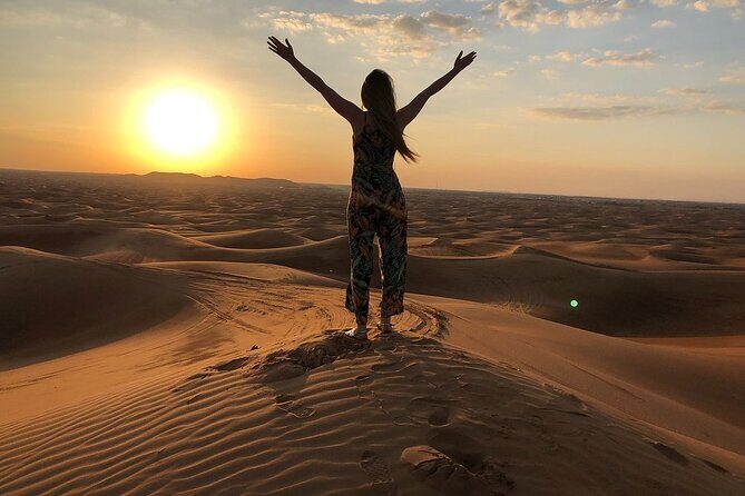 Red Dune Desert Safari with BBQ Dinner - BBQ Dinner Plus Tanura, Fire, and Belly Dance