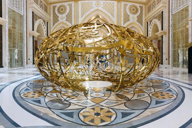 Round-Trip Abu Dhabi Full Day Cultural Tour from Dubai - Sheikh Zayed Grand Mosque Center: the architecture you can’t fake