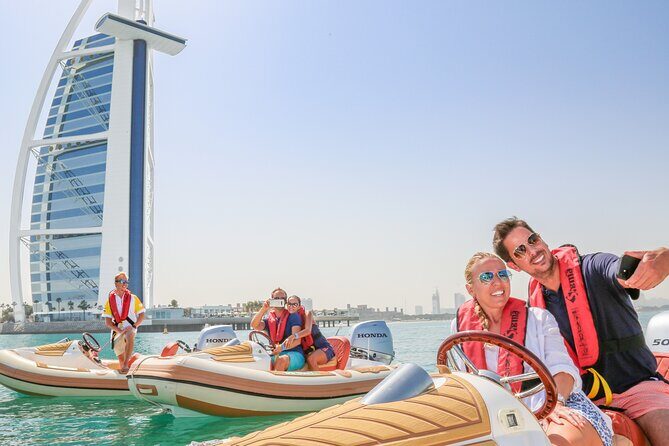 Self-Drive Speedboat Tour in Dubai - Stop 1: Burj Al Arab photo moments without the crowd shuffle