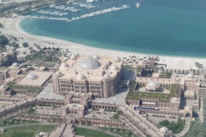 Semi-Private Abu Dhabi Guided Cultural Tour with Lunch - Louvre Abu Dhabi and Yas Island in the same day: how to make time pay off