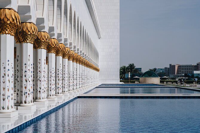 Semi-Private Abu Dhabi Guided Cultural Tour with Lunch - Sheikh Zayed Grand Mosque Center: 45 minutes inside the icons