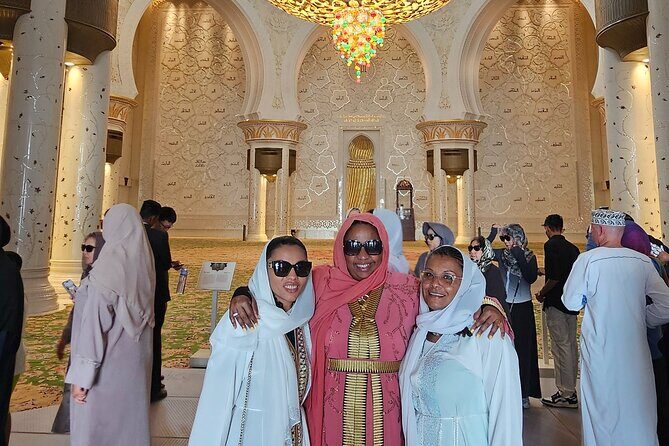 Shaikh Zayed Grand Mosque Abu-Dhabi Tour pickup From Dubai - Sheikh Zayed Grand Mosque Center: your best use of time and the real “wow”