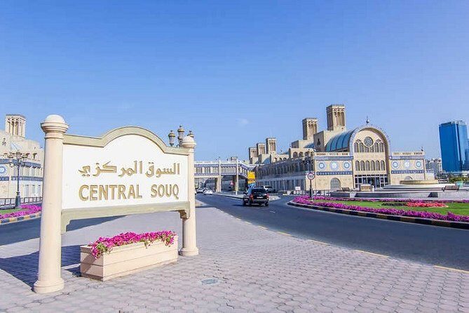 Sharjah City Tour - First stop: Dubai pickup and the ride into a different mood