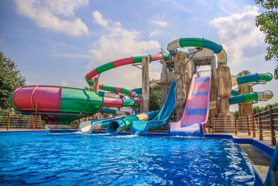Sharjah: Pearls Kingdom Water Park Entry Ticket - Pools and Water Comfort: What the Day Can Feel Like