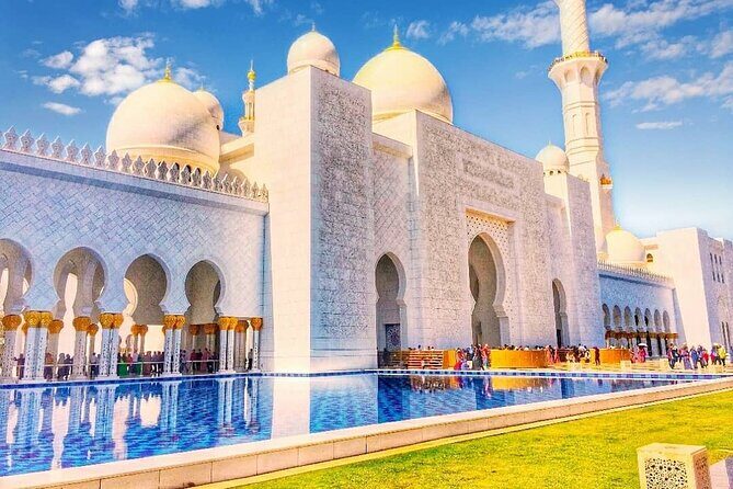 Sheikh Zayed Grand Mosque with Ferrari World from Dubai - Guide and Driver Quality: Captain Raja’s Punctuality and Safety