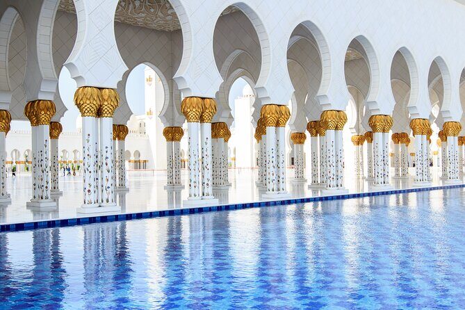 Sheikh Zayed Mosque Half Day Tour in Abu Dhabi - Inside the Mosque: Scale, Meaning, and the Carpet Moment
