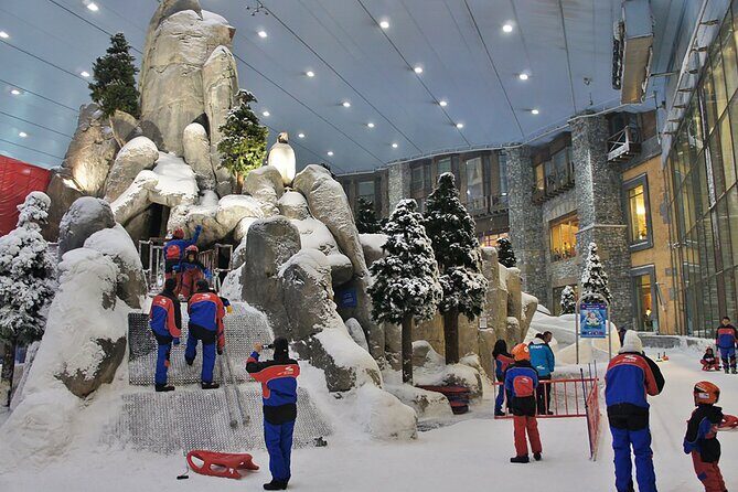 Ski Dubai Tickets with Optional Transport - Gear and comfort: what you should count on wearing