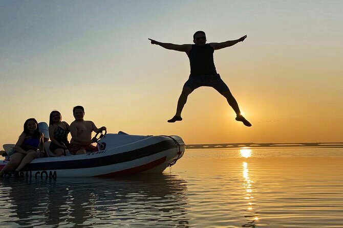 Small-Group Self-Drive Speedboat Tour in Yas Island Mangroves - Driving the Yas Island Mangroves: Speed With a Real Guide in Control
