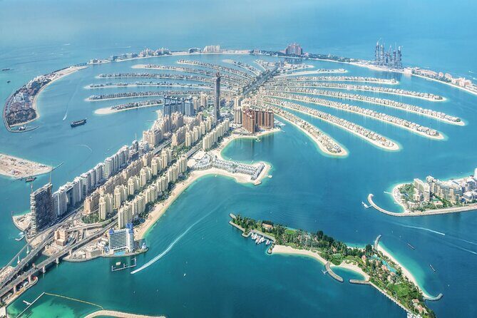 Snapshot Tour of Dubai includes photo stop at Atlantis & Madinath Jumeirah - Zabeel Palace: A Royal-Style Photo Stop Without the Entry