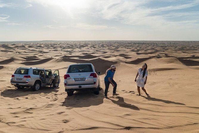 Standard Dubai 4x4 Desert Safari - Sunset & BBQ Dinner - The Dune Drive: What 20–30 Minutes of Dune Bashing Really Means