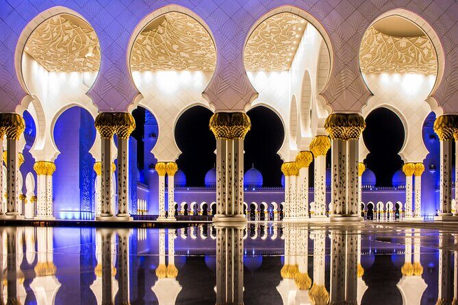 Starlit Abu Dhabi Premier Night City Tour - Price and group value: when $250 per group actually makes sense