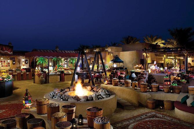 Sundowner Desert Safari and Dinner - The BBQ Dinner: Big Buffet, Mixed Service Stories