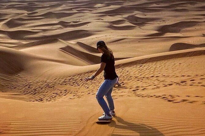 Sunrise Private Desert Safari Tour in Dubai with Breakfast - Breakfast in the middle of the desert: the calm payoff