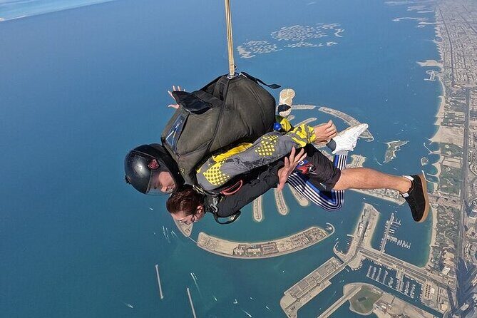 Tandem Skydive experience in Dubai - Parachute deployment around 6,000 feet and the 4–5 minute canopy ride