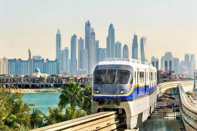 The Dubai Balloon at Atlantis Tickets with options - The flight up to 300 meters: Palm Jumeirah and the skyline from above