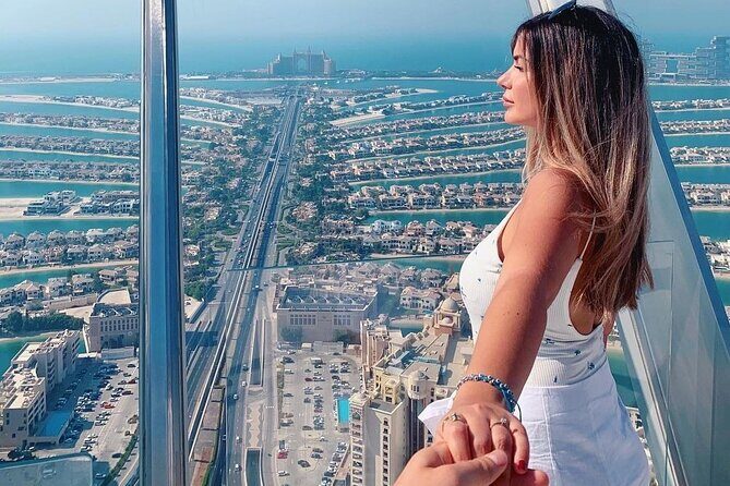 The View At The Palm Jumeirah in Dubai - Palm Tower context: why this skyline looks like sci-fi