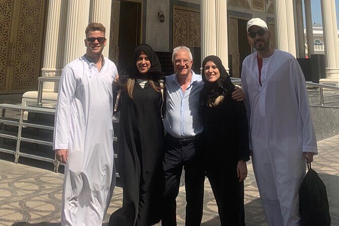 TRADITIONAL AND MODERN DUBAI,Discovering the past and the future - Bur Dubai abra station: the creek ride that changes your perspective