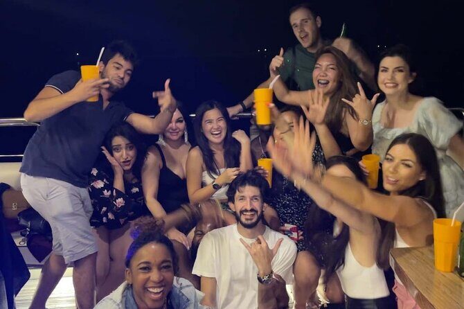Ultimate Dubai Marina Yacht Party with BBQ, Drinks & DJ - Night photos and crew help: the “simple but smart” advantage