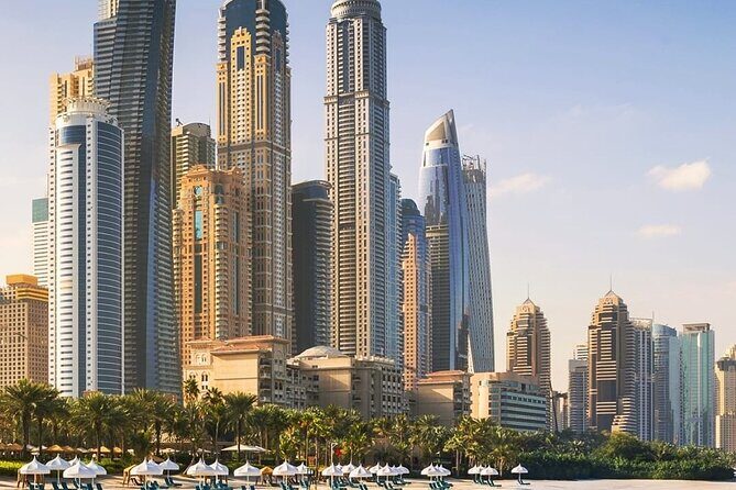 VIP Abu Dhabi City Tour & Louvre Entry - Abu Dhabi Mall Lunch Break: Use the Hour Smartly