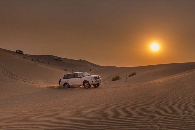Vip Desert Safari dubai - Into the Desert: Dune Bashing and the Reality of Road-to-Sand Driving
