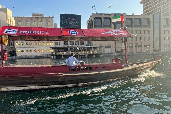 Visit Old Dubai History, Culture, Neighborhood Walking Tour - Souks in the afternoon: spices, gold, and what to look for