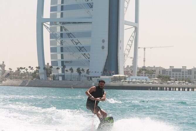 Wakeboard Experience in Dubai - Wakeboarding in Dubai: Why the Skyline Ride Feels Different