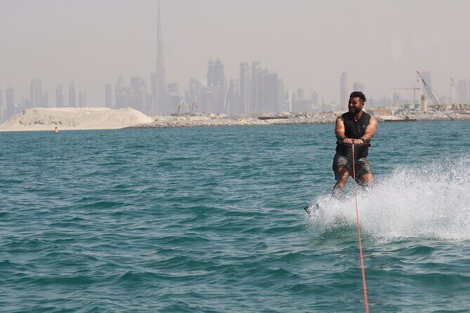 Wakeboard Experience in Dubai - Tips to Make Your Wakeboarding Session Easier