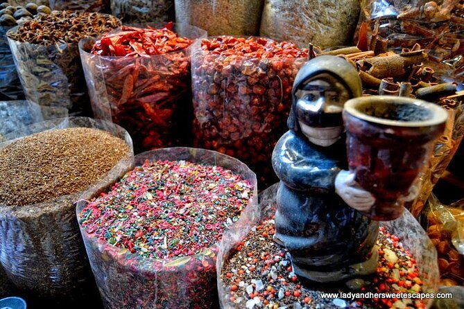 Walking Old Dubai Tour with Gold Market & Speice Market Private - Deira Old Souk Abra Station: the short boat ride that changes everything
