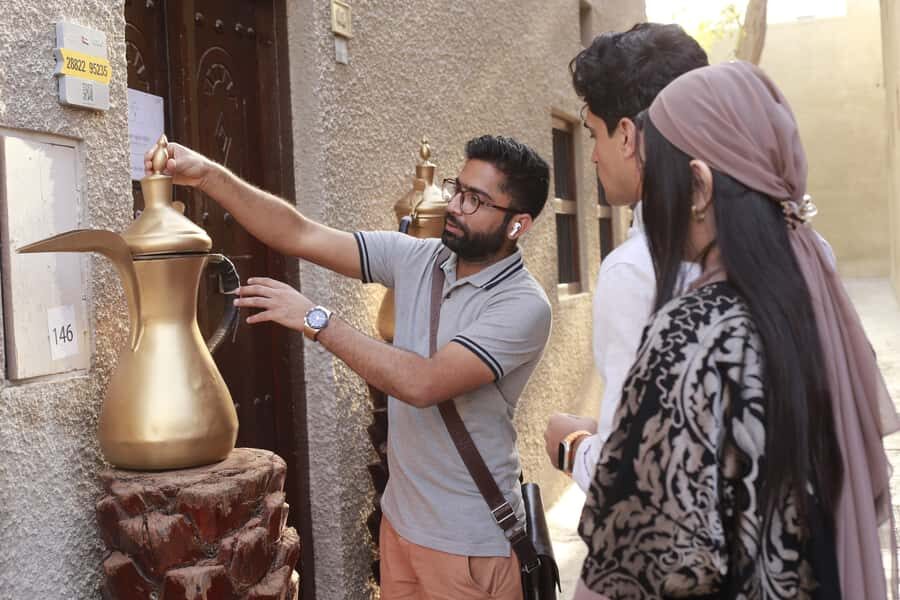 Walking Tour in Dubai. Souks, museums, Local Food Testing - Textile Souk and Souq Al Kabeer: fabrics, smells, and street-level logic