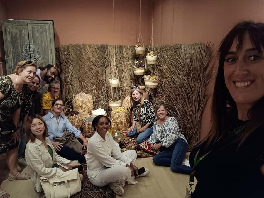 Walking tour of Historical Dubai with french guide - Streets of old Dubai: wind towers, wall art, and photo moments