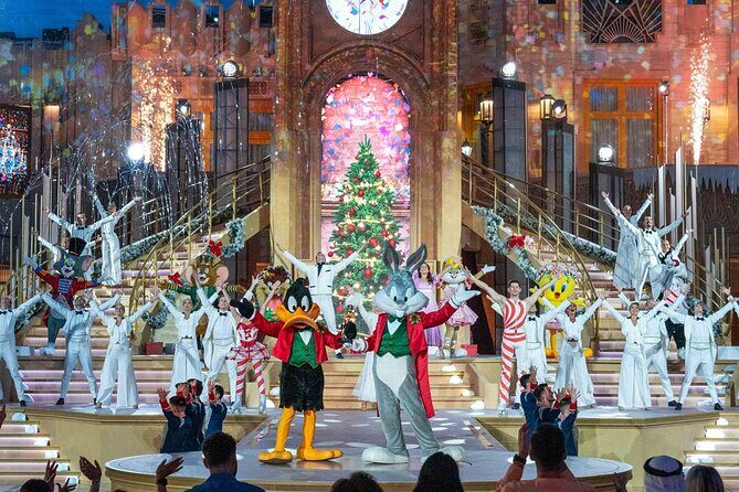 Warner Bros. World Abu Dhabi with Options - Meet-and-greets: photos are fun, but plan them