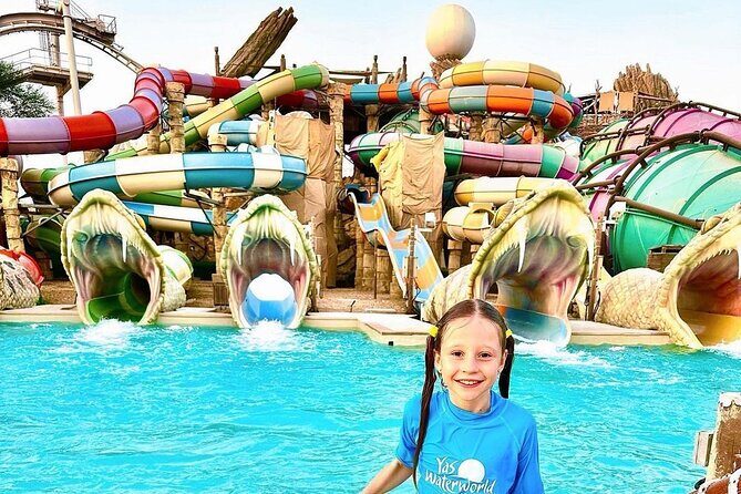 Yas Waterworld at Yas Island Abu Dhabi - How the park feels in motion: crowds, queues, and pacing
